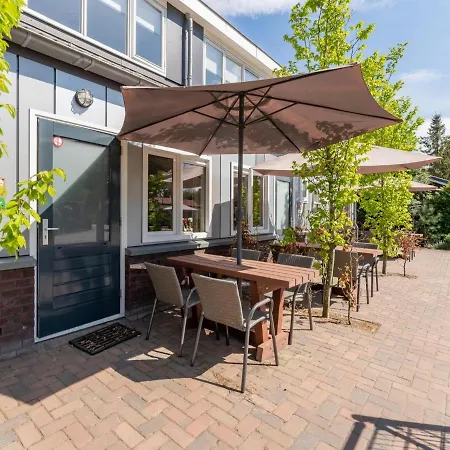 Tiny Koolmees Holiday home *