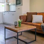 Tiny Koolmees Ferienhaus Hulshorst