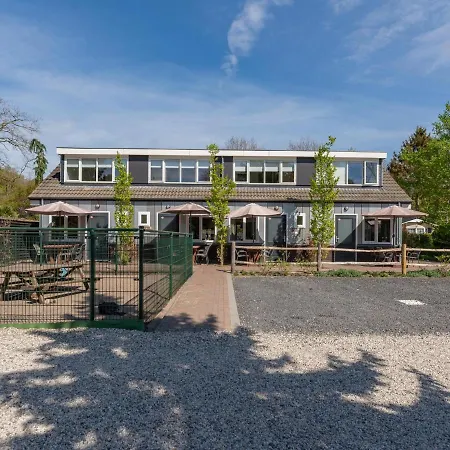 別荘 Tiny Koolmees