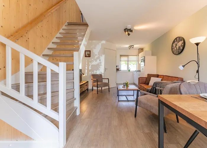 Tiny Koolmees 別荘 *